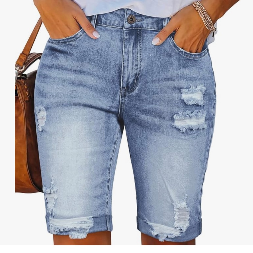 High waisted ripped denim shorts